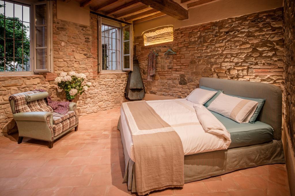 Corte Finzi Sala Baganza Rum bild